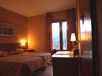 La Farga 2*