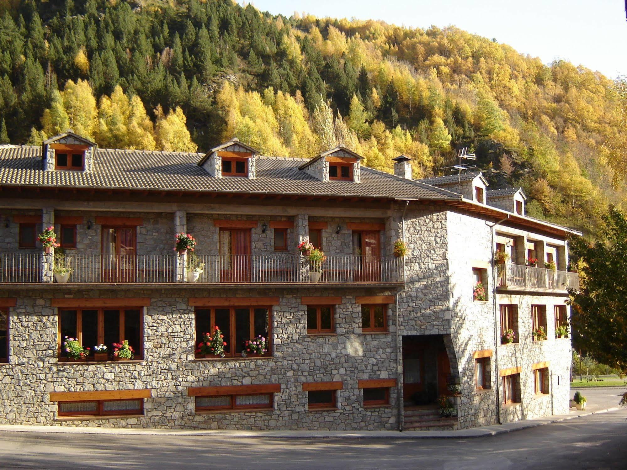 Hotel La Farga 2*